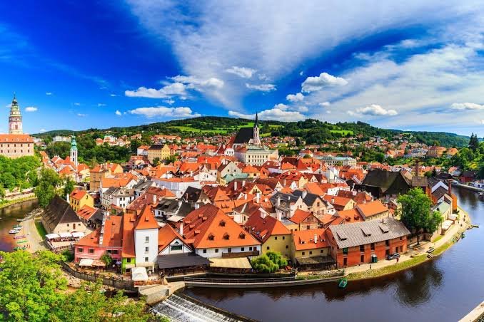 Cesky Krumlov Fairytale Town River Bend Czechia